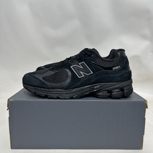 New Balance 2002R “Mesh Black Metallic” M2002WB - Picture 6 of 9
